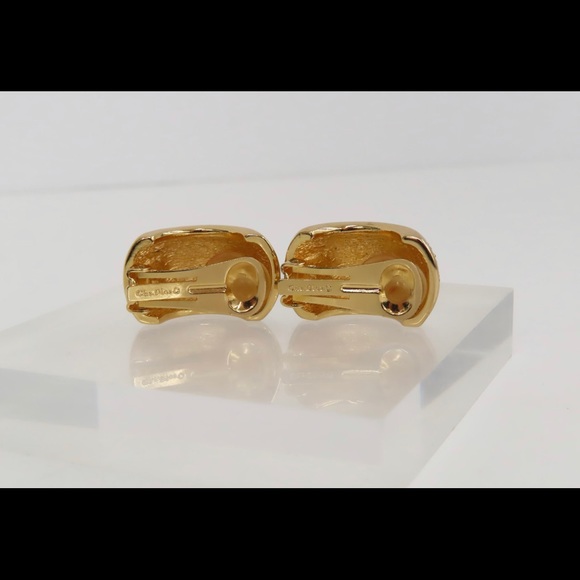 VINTAGE CHRISTIAN DIOR PAVE CRYSTAL HALF HOOP EARRINGS - Picture 4 of 8